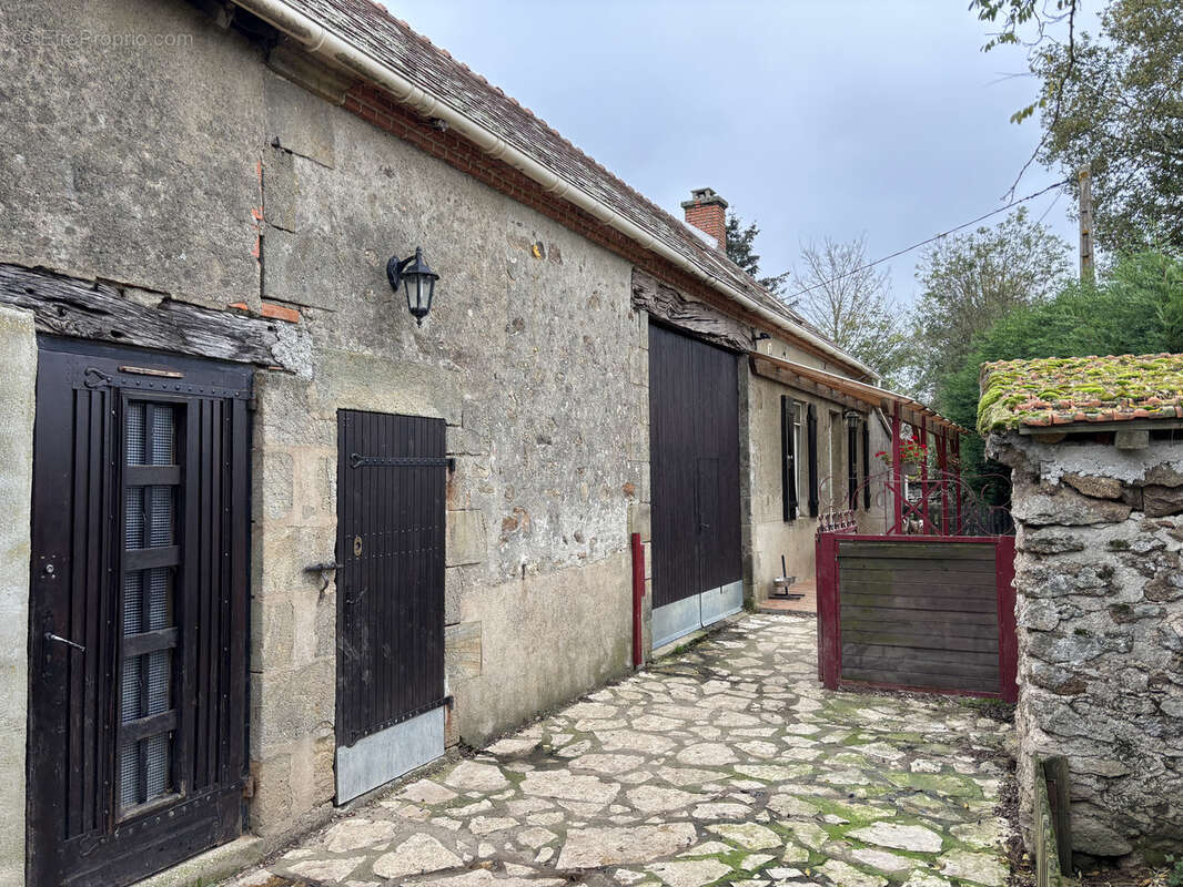 Maison à ROCLES