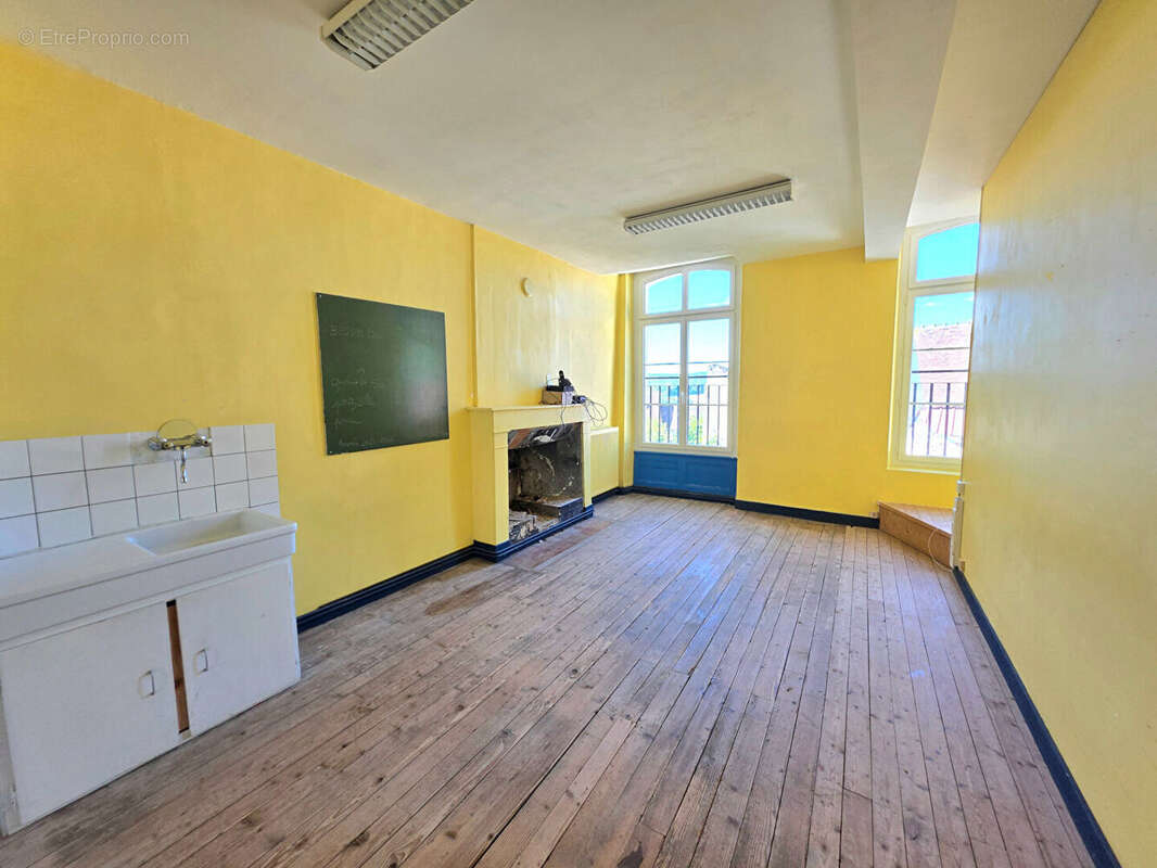 Maison de caractère à aménager Centre historique de Bellême - photo 7