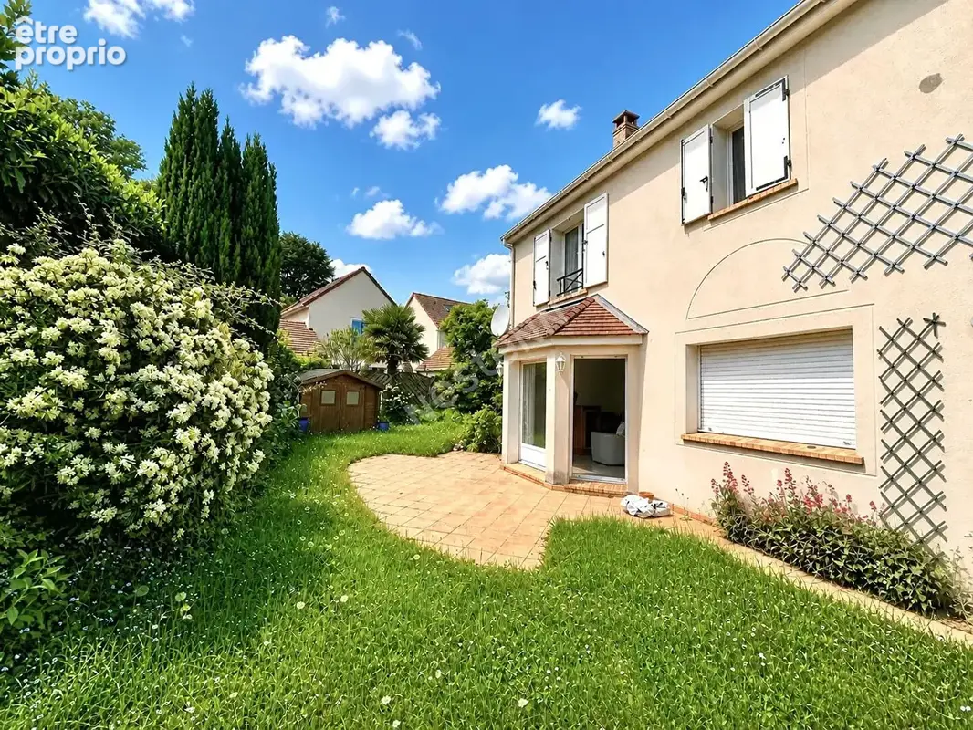 Photo Maison à Luzarches au prix de 350 000€
