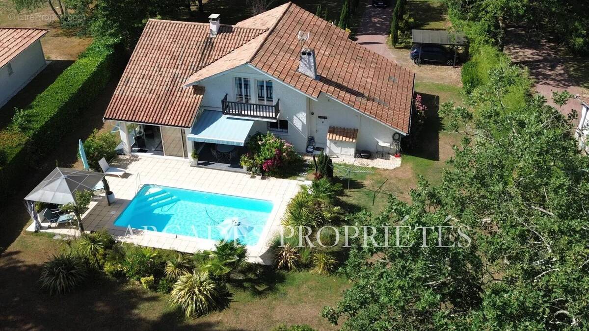 Maison à BORDEAUX