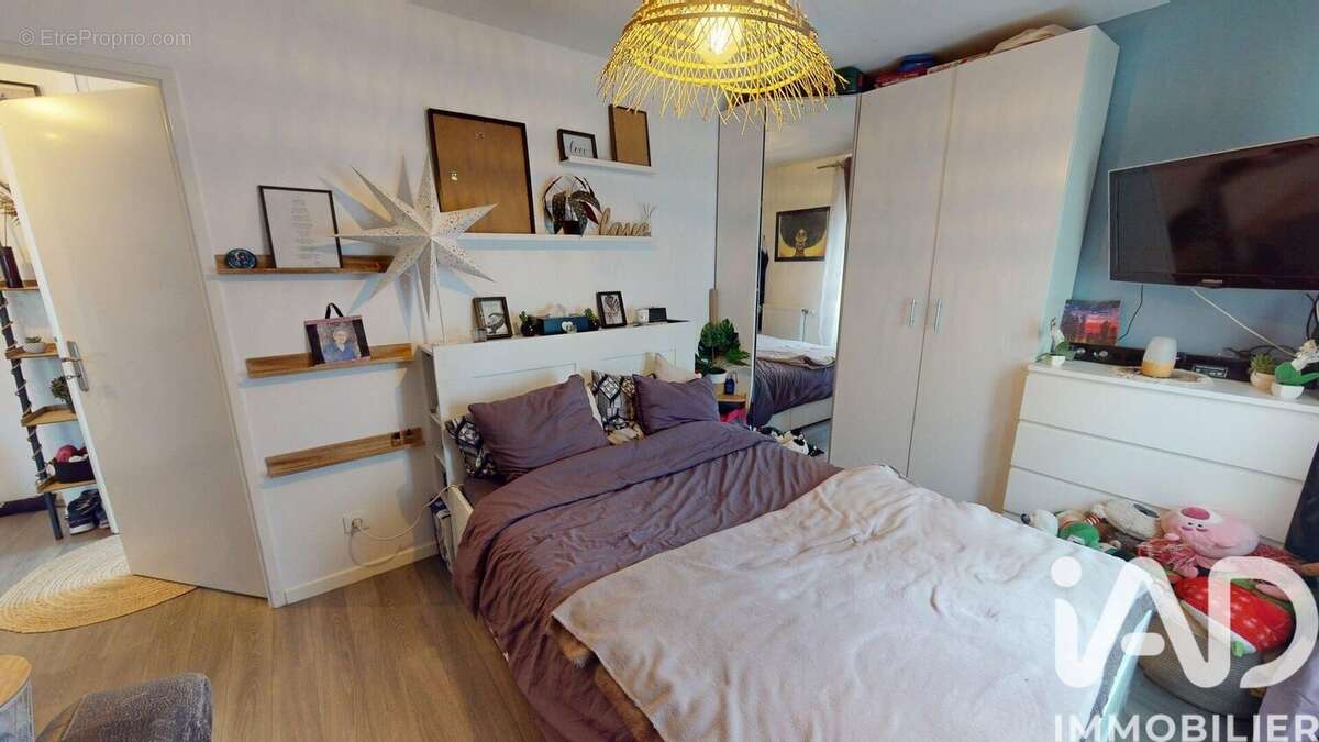 Photo 8 - Appartement à SAVIGNY-LE-TEMPLE