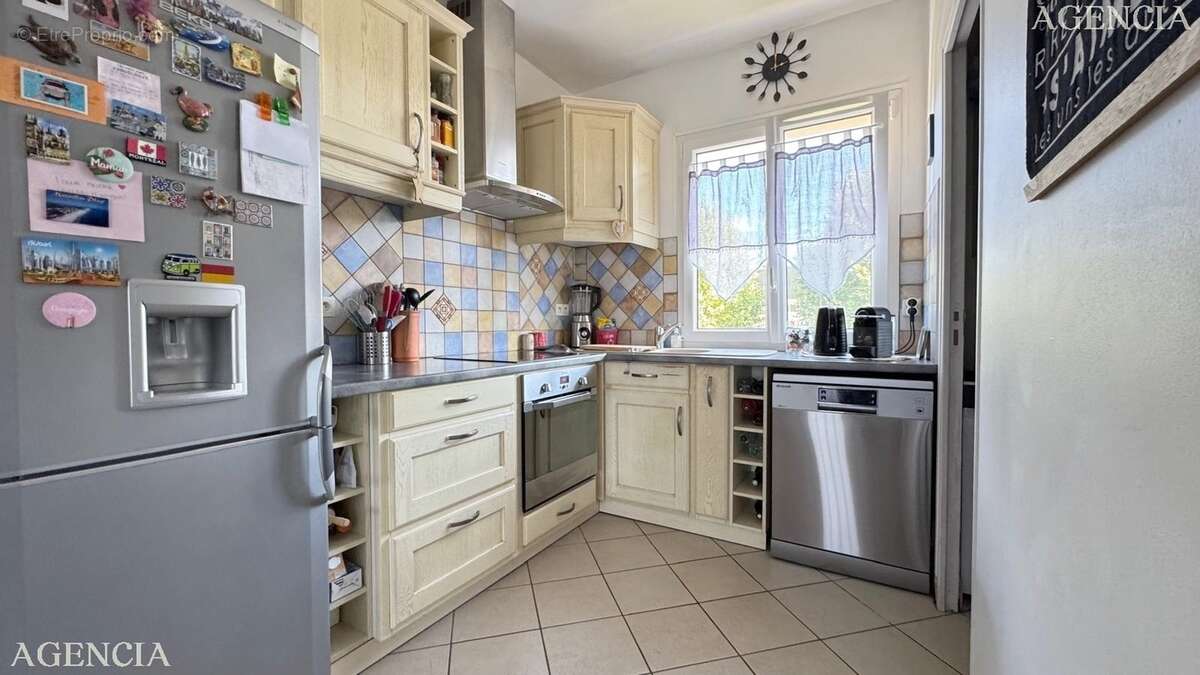 Appartement à PONTAULT-COMBAULT