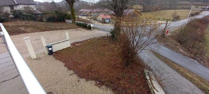 Dpt Ain (01), à vendre ORDONNAZ magnifique appartement T4 de 72 m² avec terrain privatif de 141 m² - photo 21