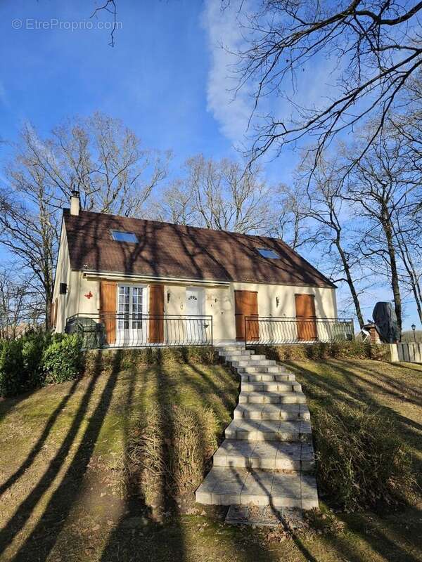 Maison à SAINT-GERMAIN-DES-PRES