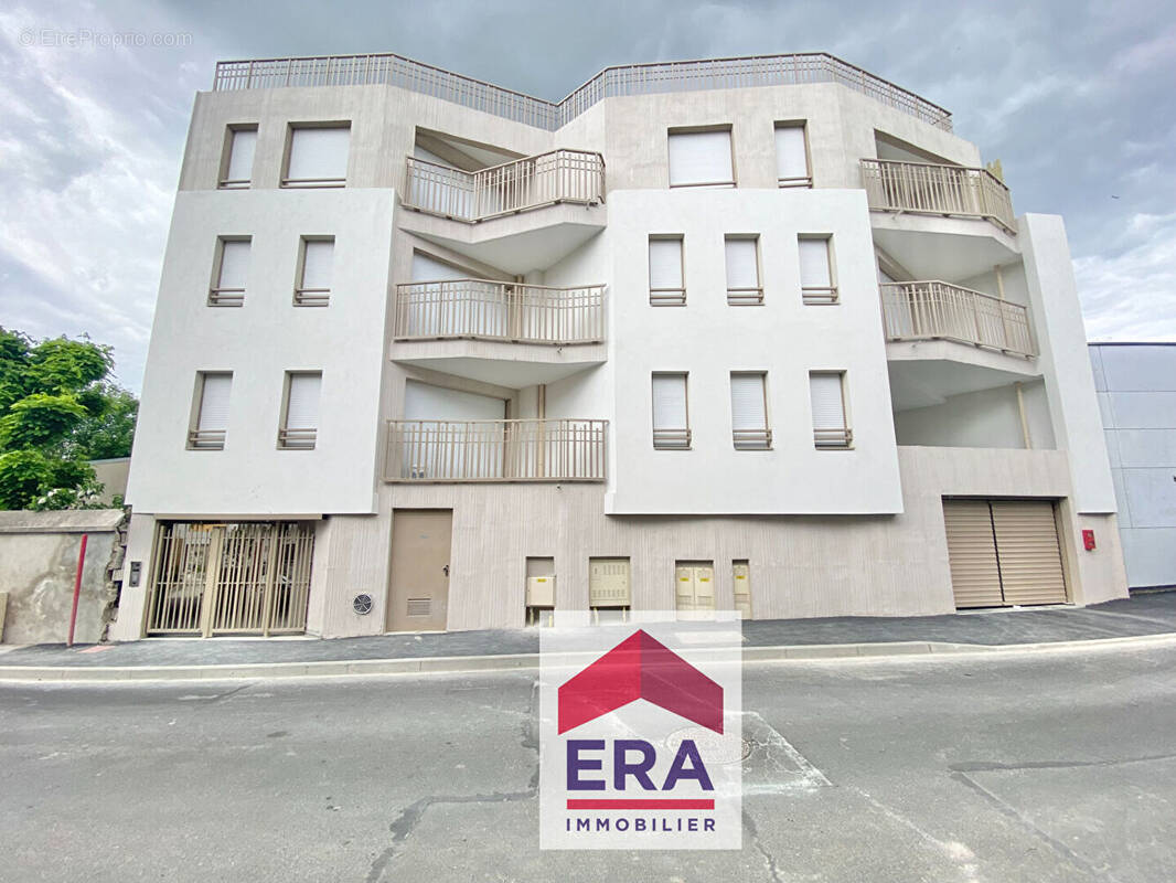 Appartement à SARTROUVILLE