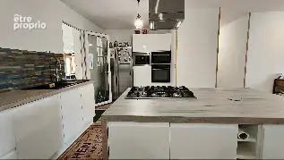 Maison avec véranda   Centre-ville d’Anglade (33390) - photo 8