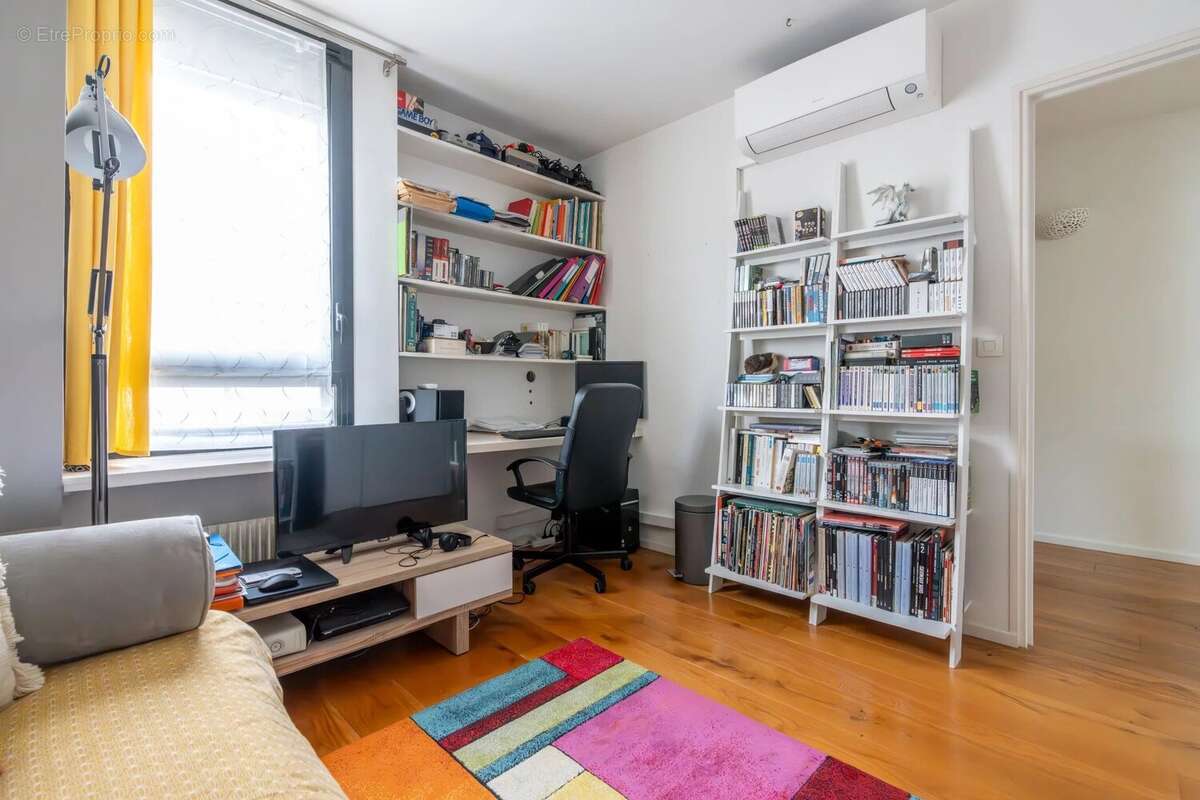 Maison à LE PERREUX-SUR-MARNE