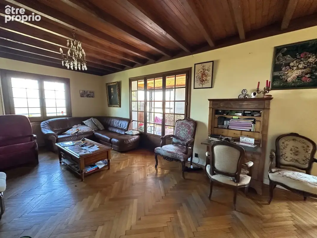 Maison 250 m2 habitabes avec terrain de 1816 m2 - photo 2