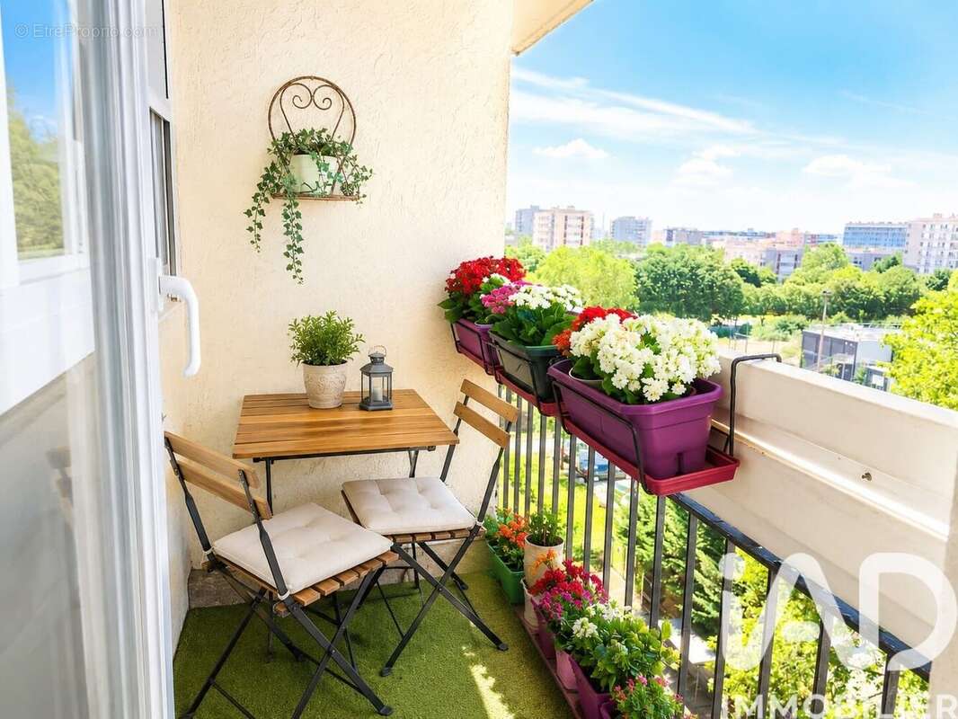 Photo 5 - Appartement à VILLENEUVE-LA-GARENNE