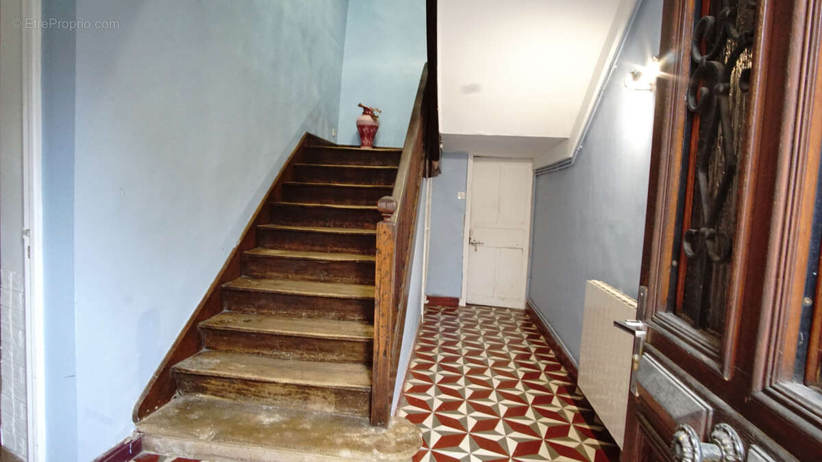 Maison à ORNEZAN