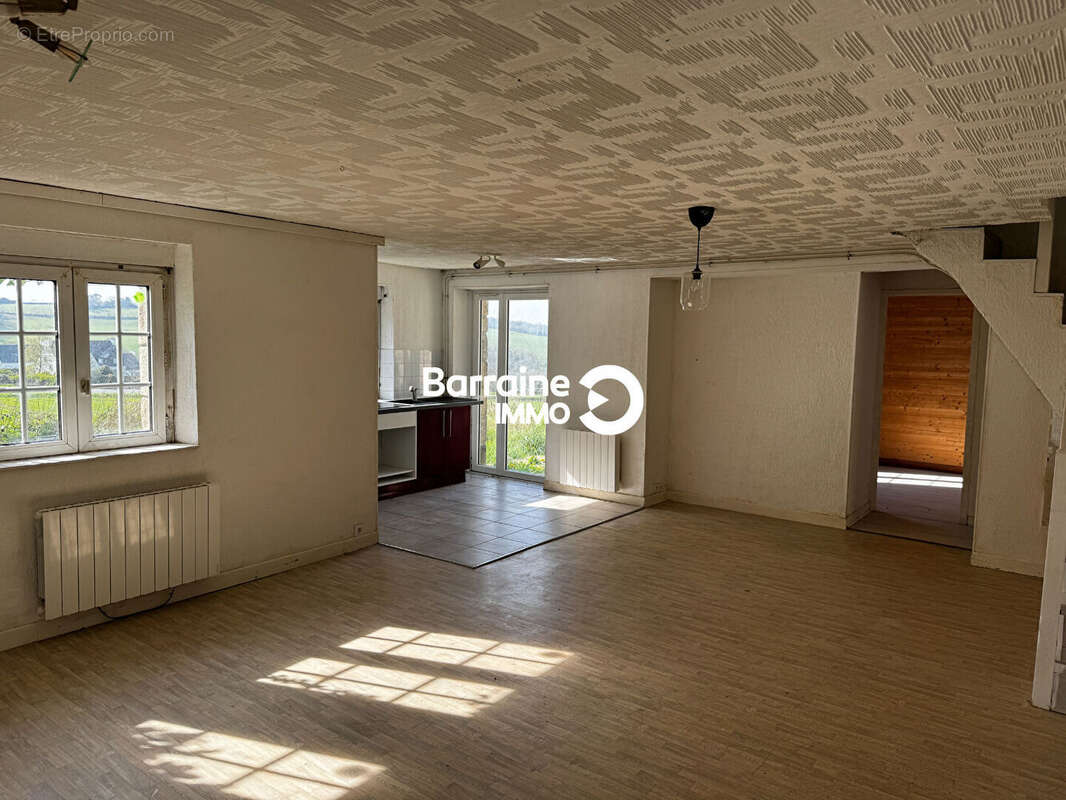 Appartement à PLOUGONVEN