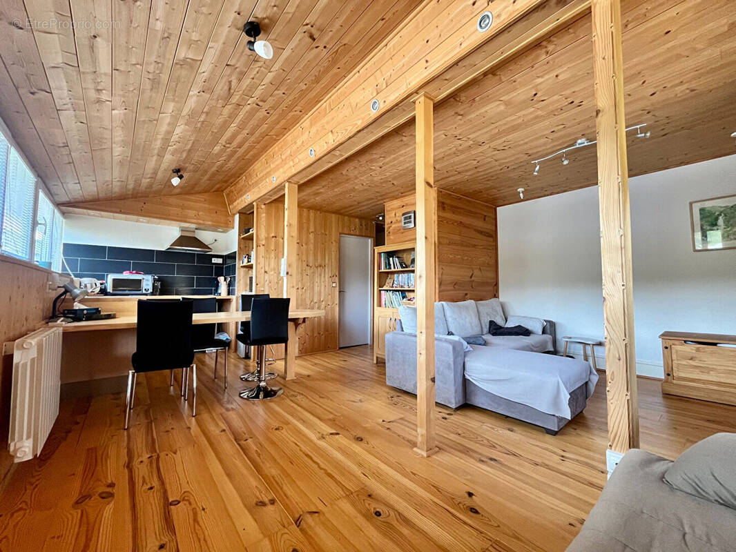 Appartement à FONCINE-LE-BAS