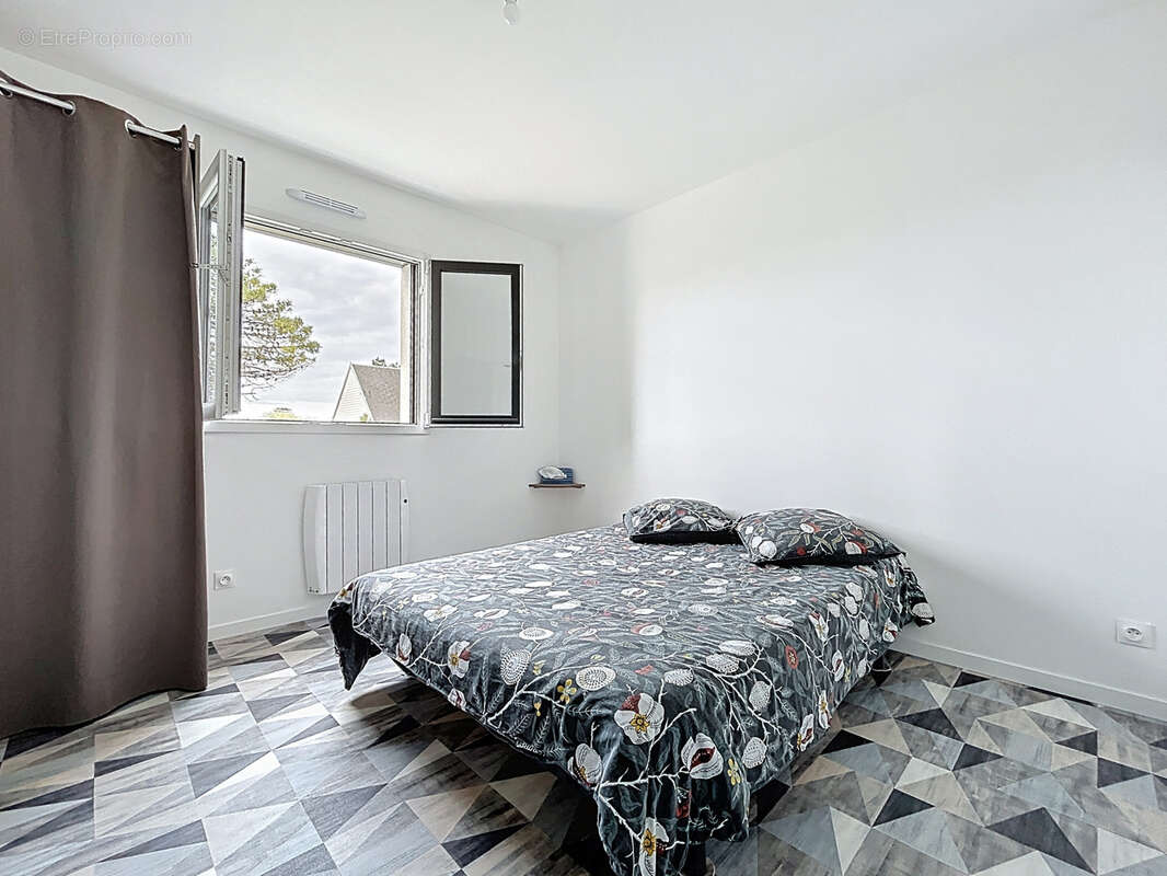 Maison à SAINT-GERMAIN-SUR-AY