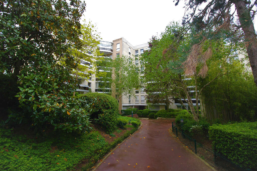 Appartement à LE CHESNAY