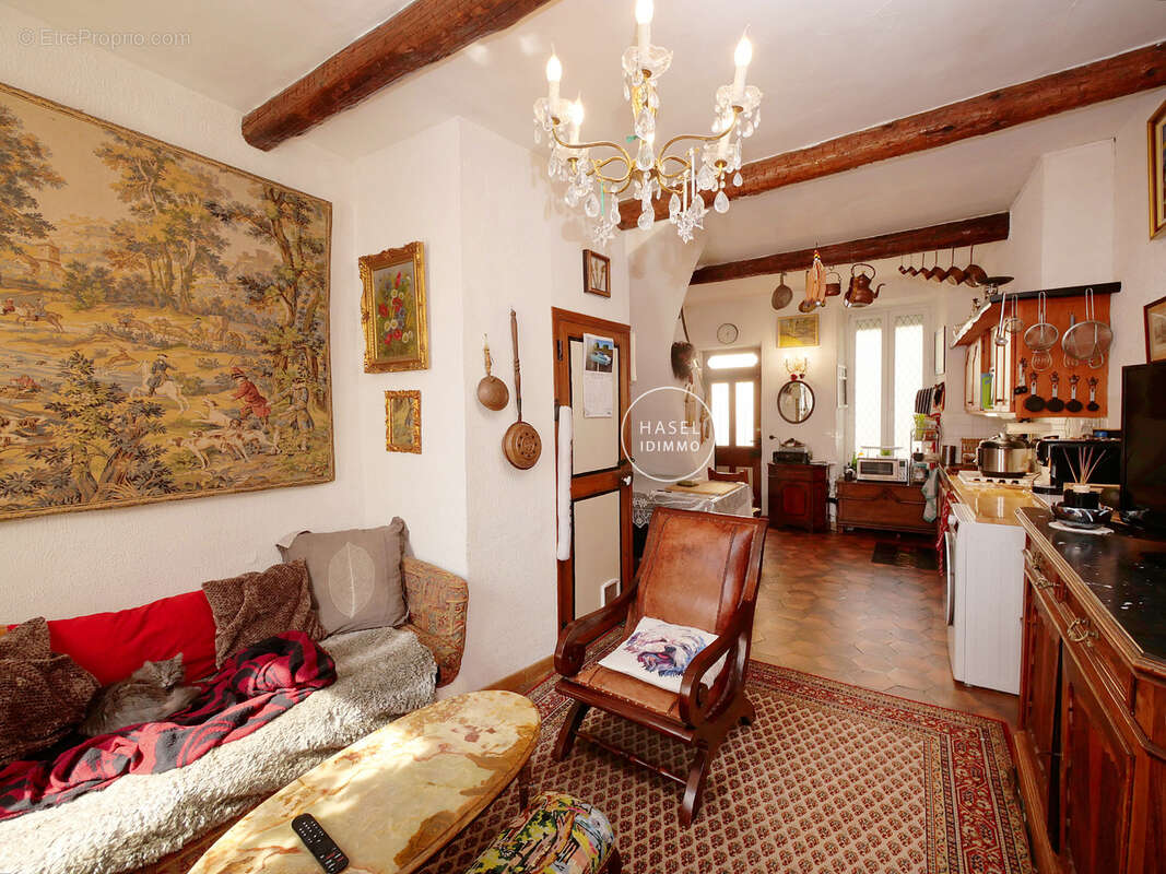 Maison à POMEROLS
