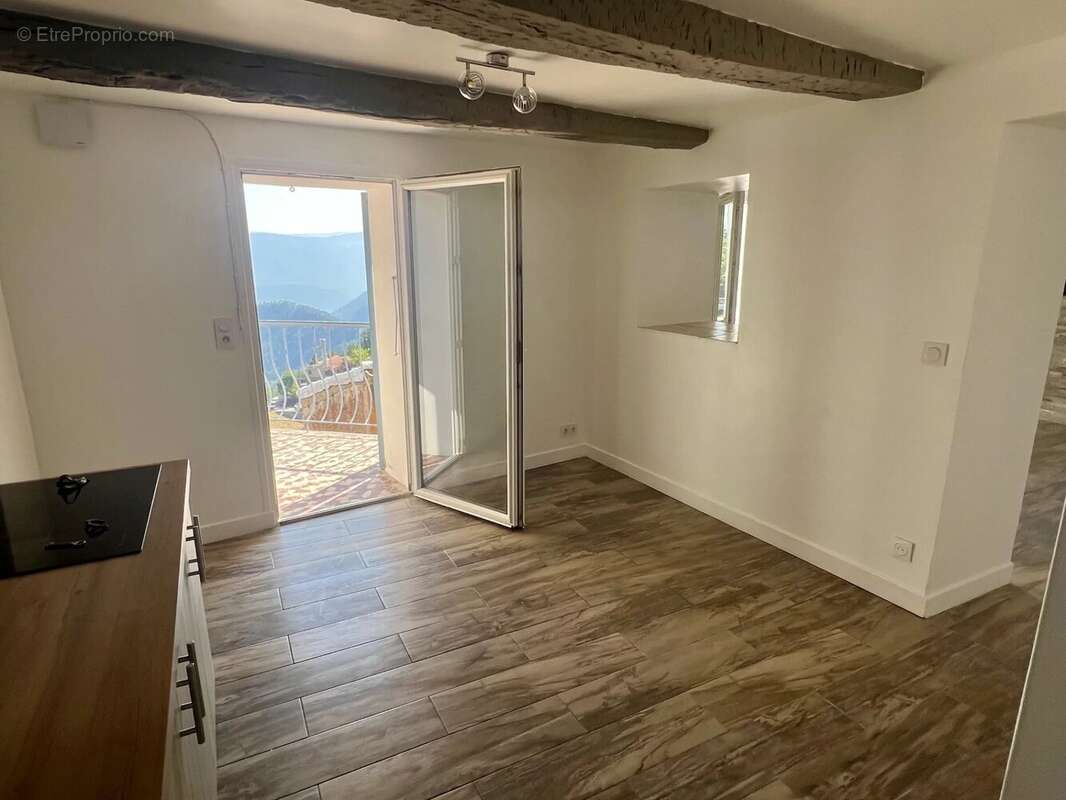 Appartement 58 m² à Toudon  - photo 5