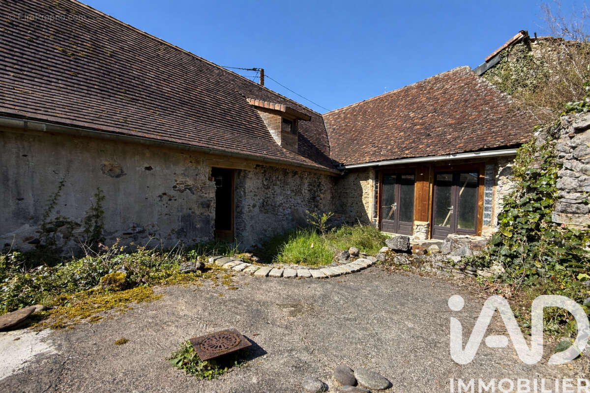 Maison 270 m² à Baigts-De-Bearn  - photo 9