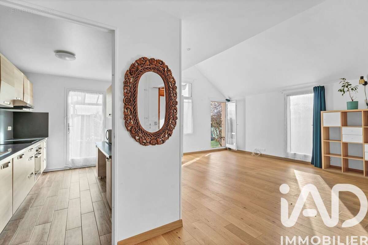 Photo 5 - Maison à SAINT-THIBAULT-DES-VIGNES