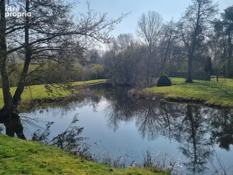 Terrain à LONGPRE-LES-CORPS-SAINTS