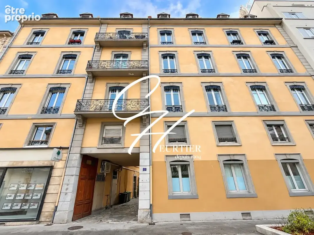 Appartement 2 pièces 36 m² à vendre à Grenoble (38000) - photo 2