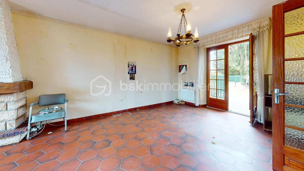 Maison + Garage de 200m2 - photo 5