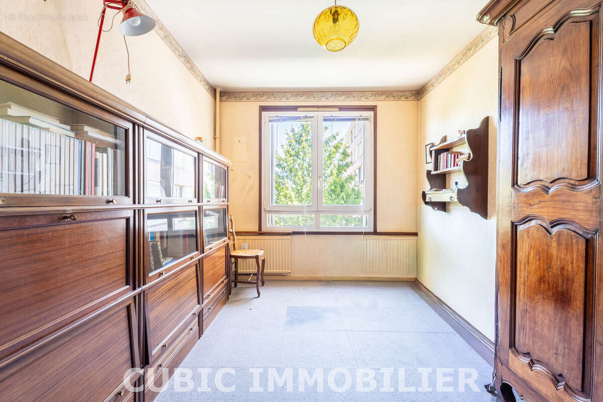 Appartement à LIMAS