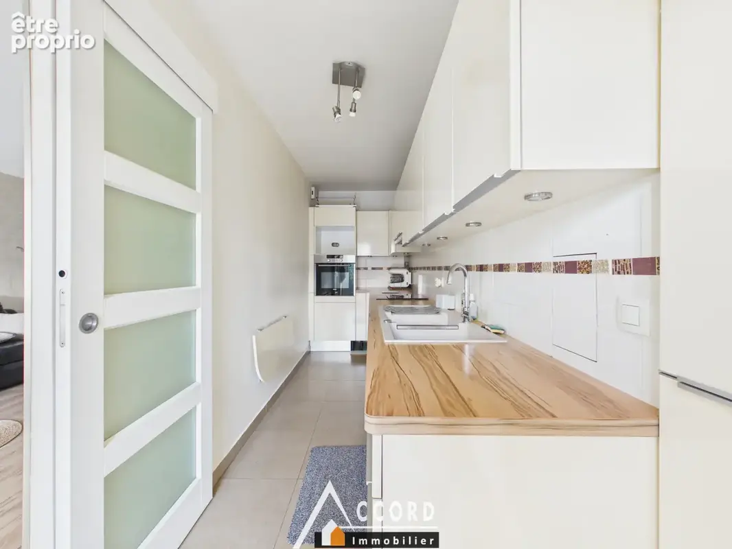 Appartement 5 pieces rez de jardin - photo 9