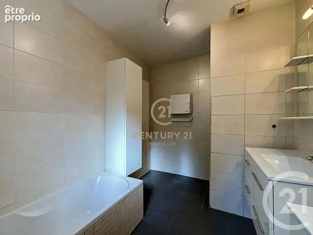 Maison 97 m² à Rive-De-Gier  - photo 13
