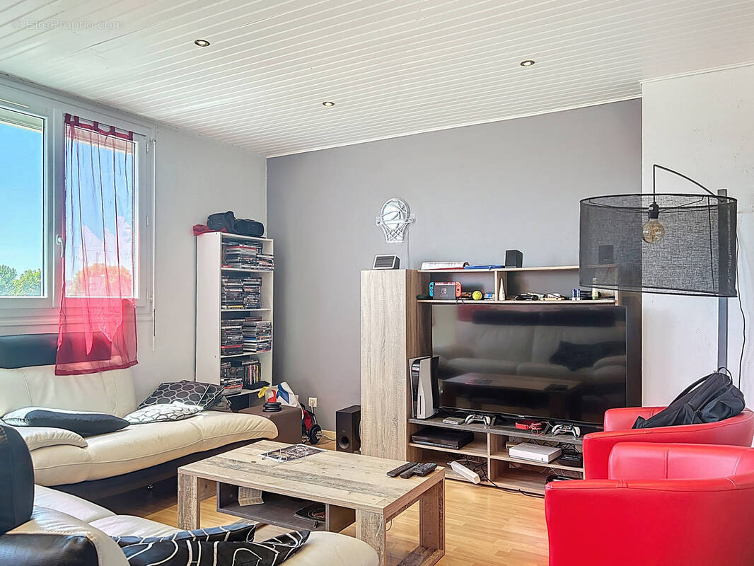 Appartement à BRIVE-LA-GAILLARDE