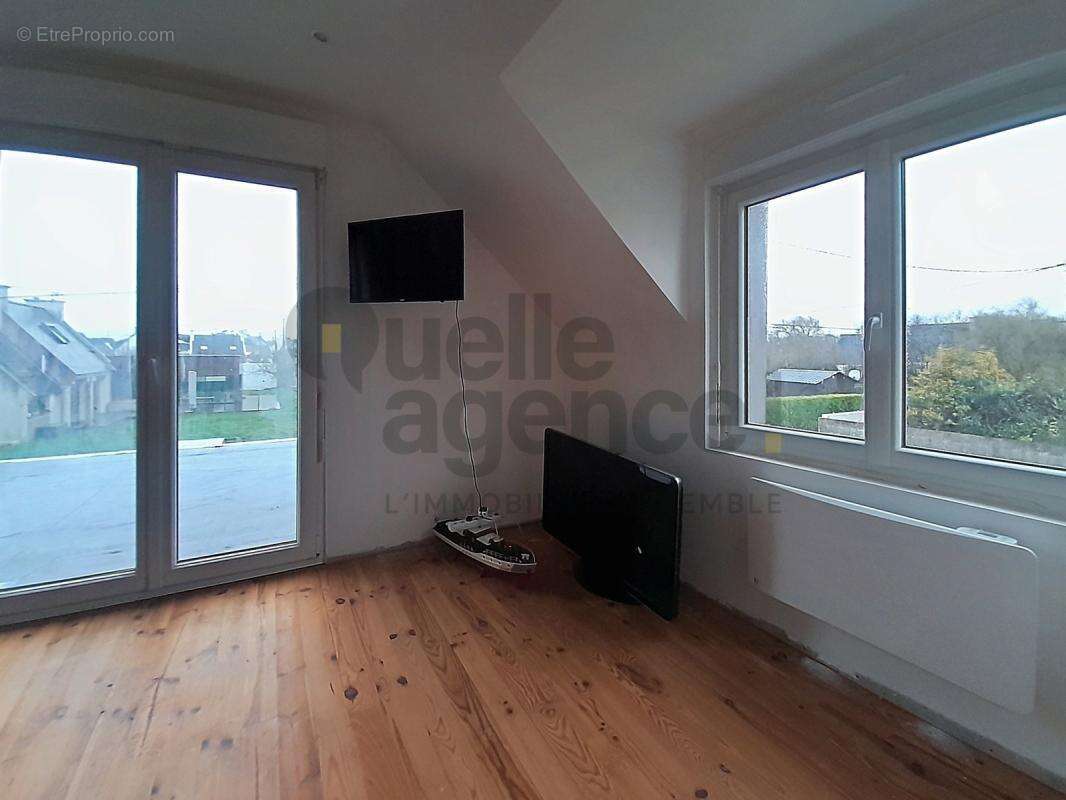 Maison à PLOUDALMEZEAU