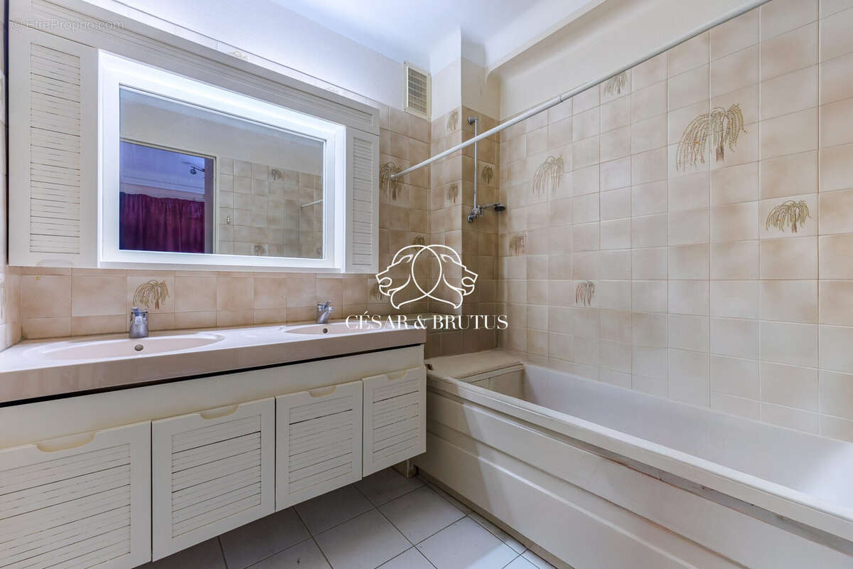 Appartement à LYON-7E