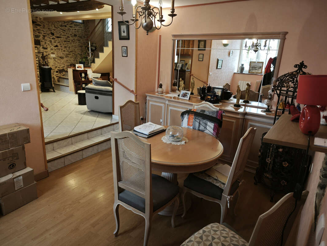 Maison à PIERREFITTE-EN-CINGLAIS