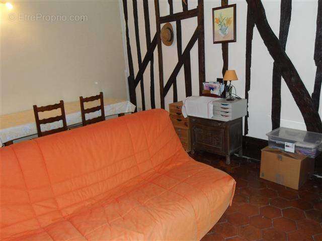 Maison à DROUE-SUR-DROUETTE