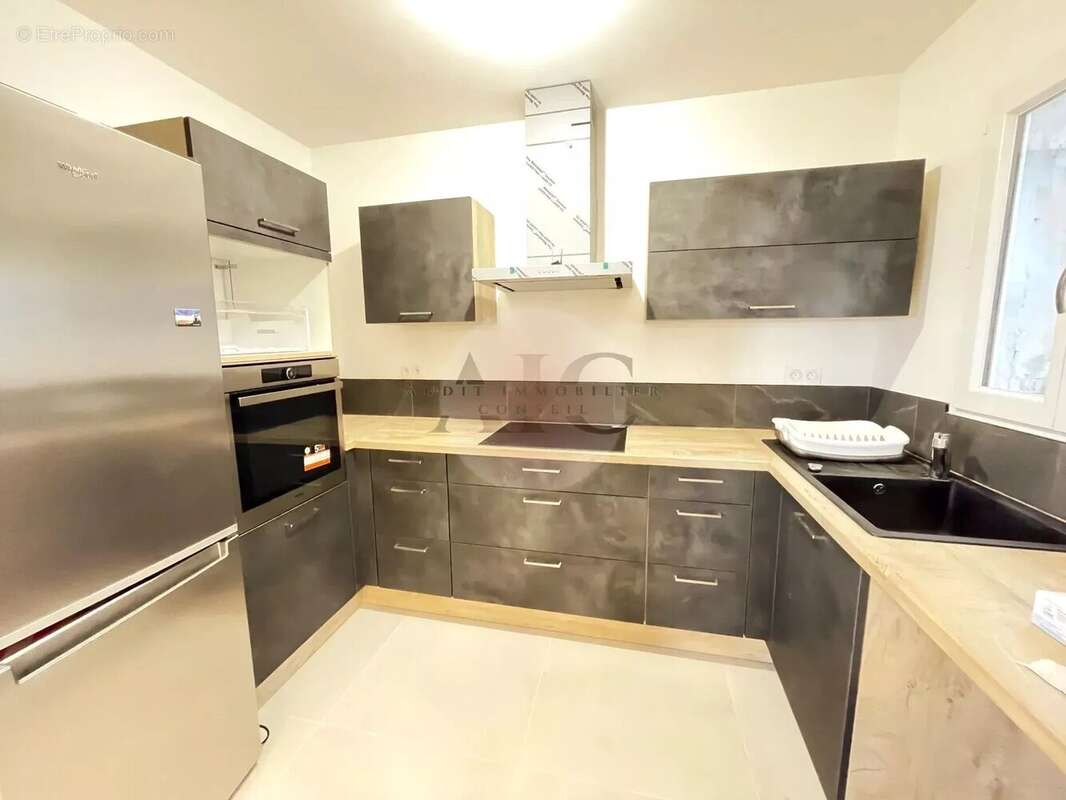 Appartement à FAYENCE