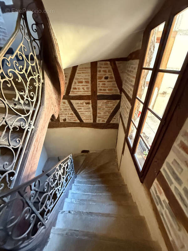 Appartement à CHATILLON-SUR-CHALARONNE