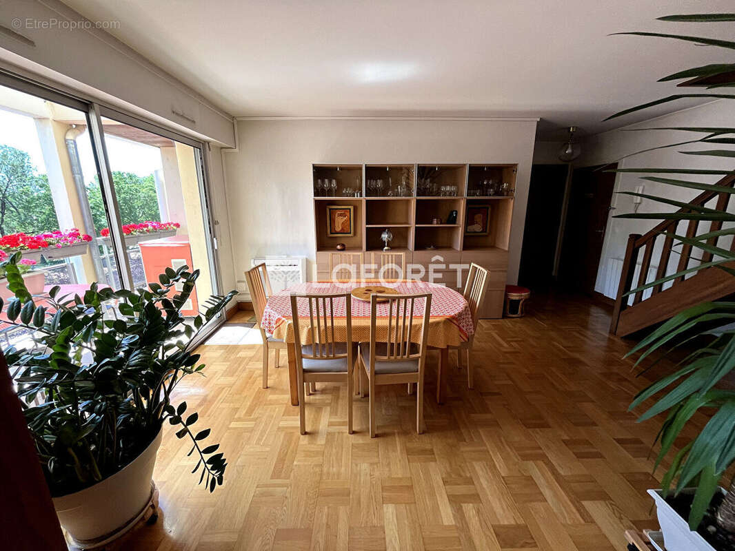 Appartement Meulan-en-yvelines 4 pièce(s) 99.83 m2 - photo 8