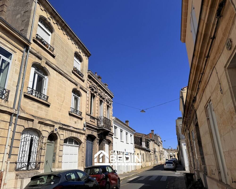Appartement à BORDEAUX