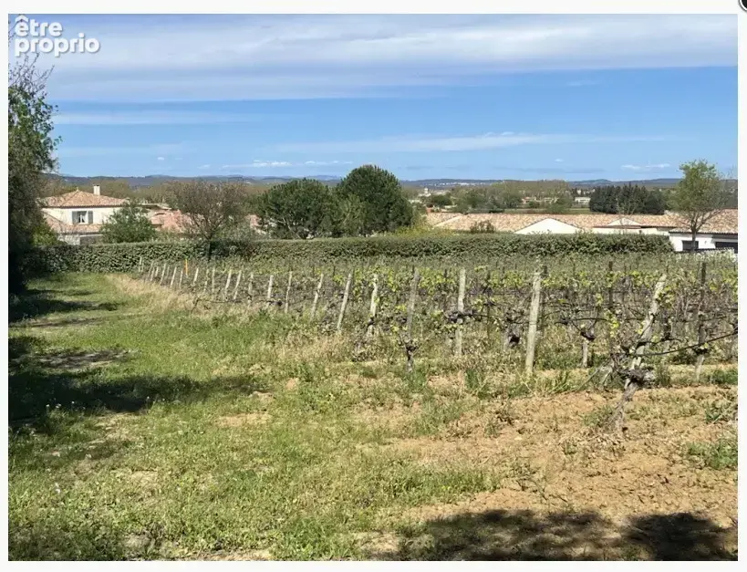 Terrain à GINESTAS