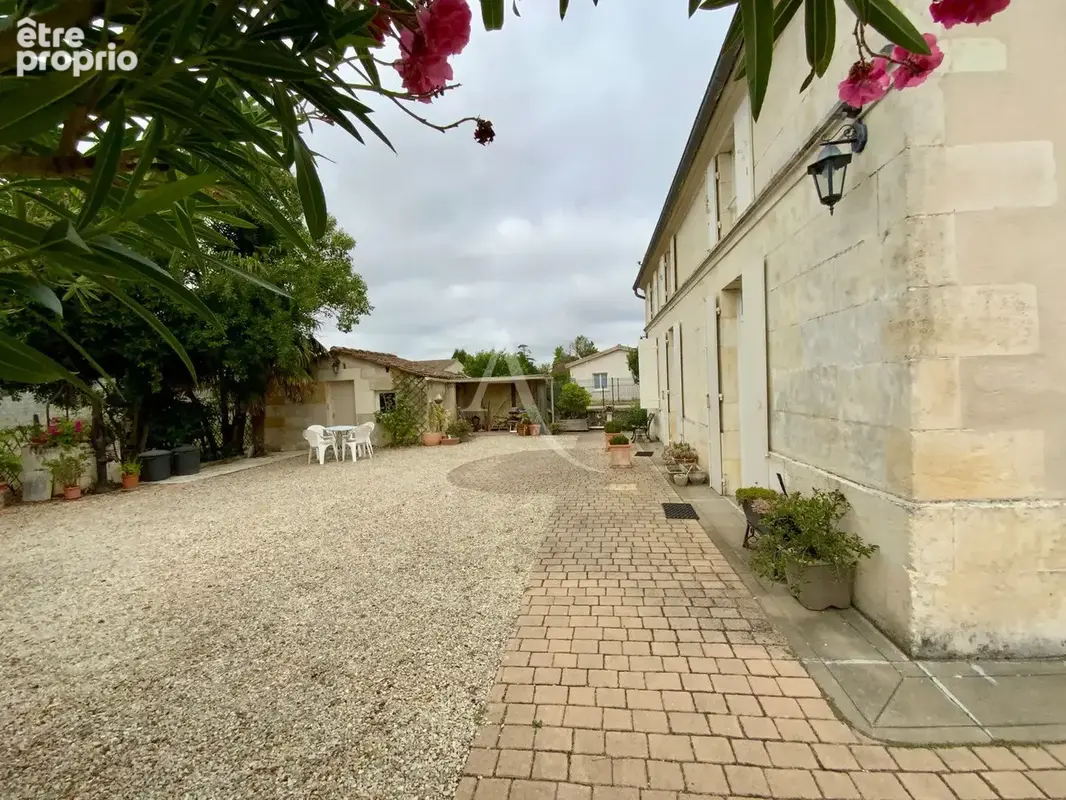 Maison de 118 m2 dans Jonzac - photo 8