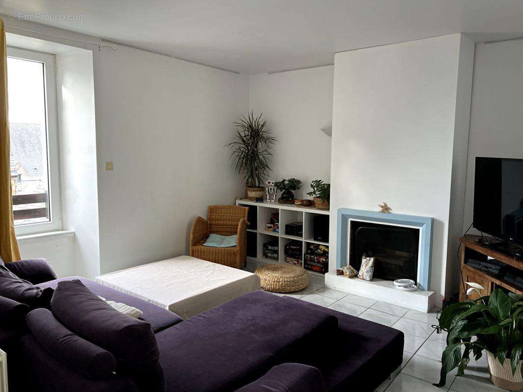 Immeuble de bureaux avec jardin et garage - Centre-ville de Quiberon - photo 4