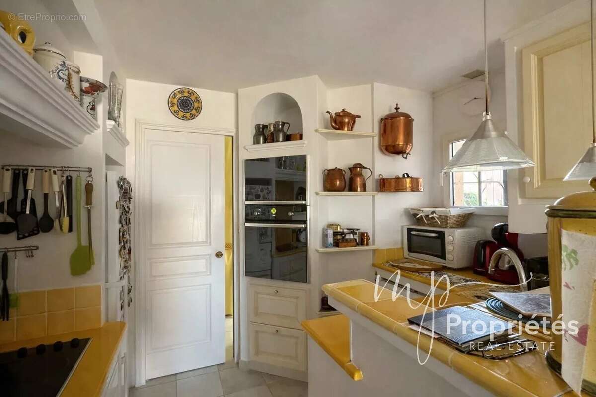 Appartement à RAYOL-CANADEL-SUR-MER