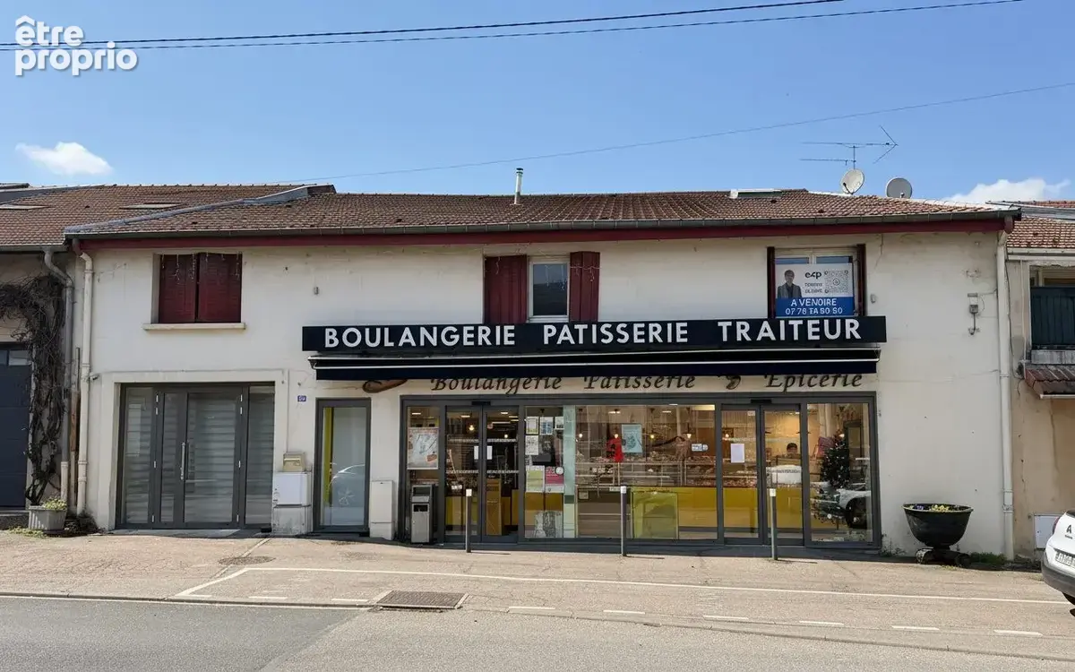 Façade