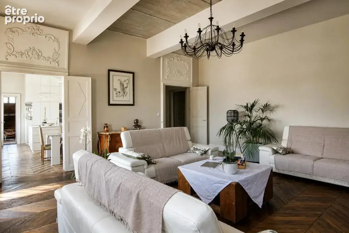 Appartement de 9 pièces de 500 m² à Montauban - photo 2