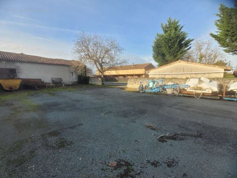 Appartement à CISSAC-MEDOC