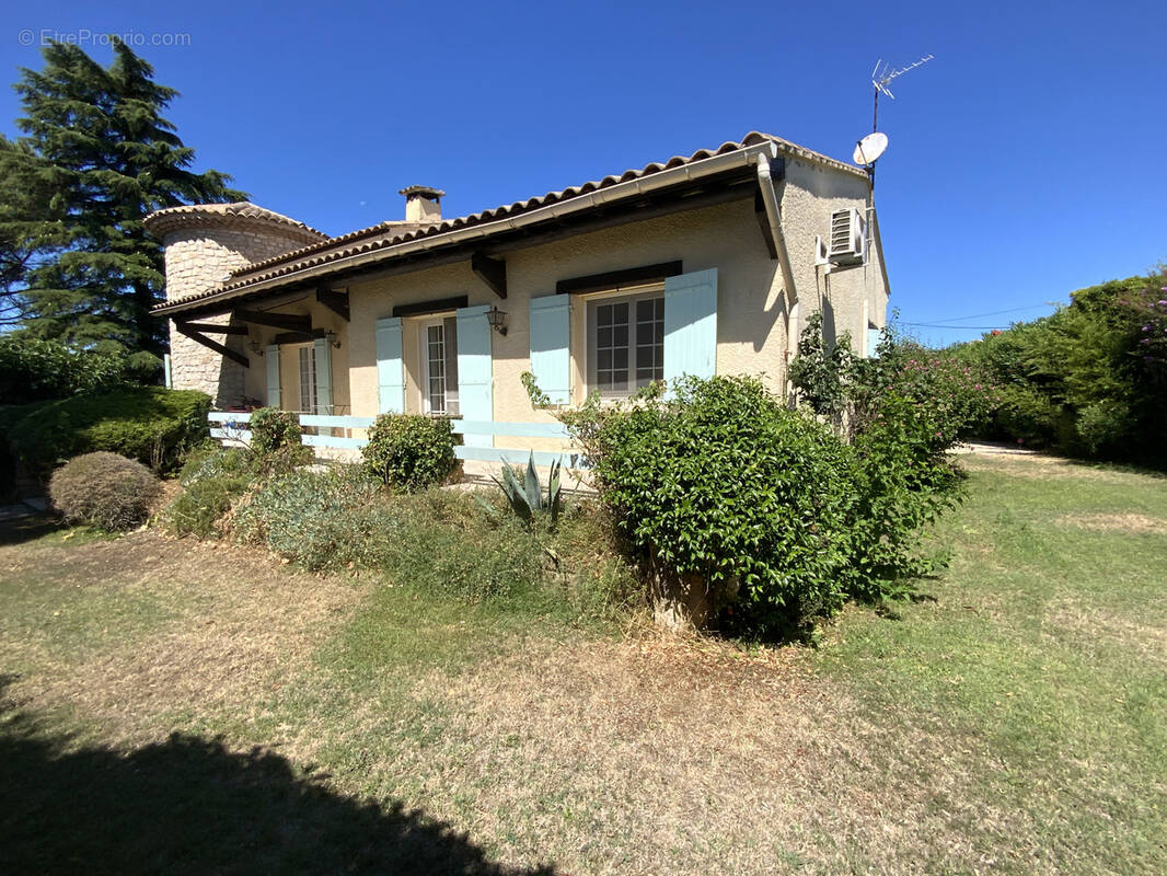 Maison à UZES