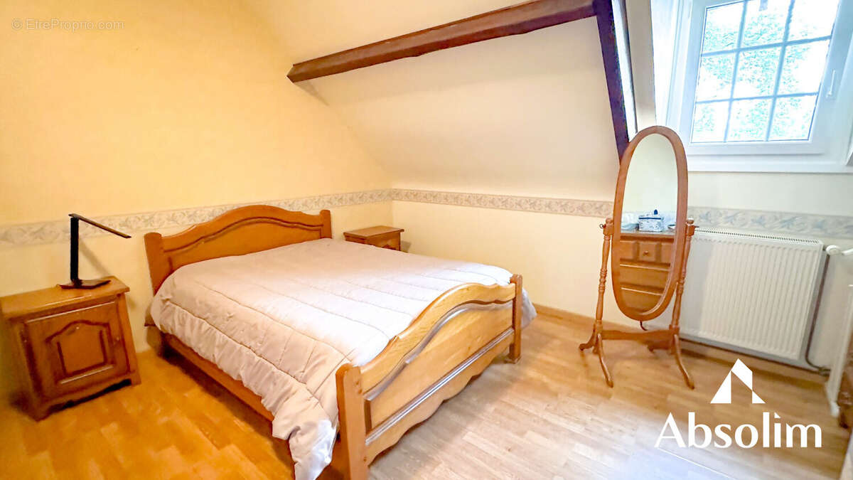 Maison 214 m² à Brissac-Quince  - photo 7