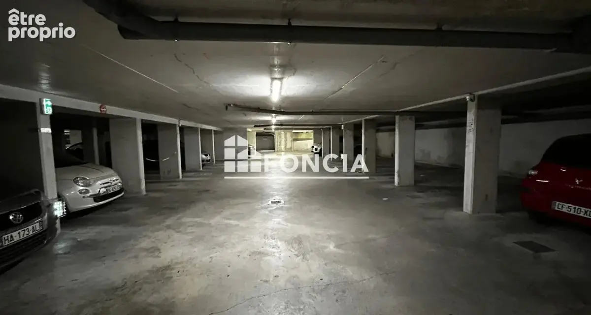 La ciotat a 50m du port vieux 2 pieces terrasse parking privatif - photo 10
