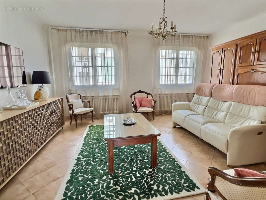 Maison à VILLENEUVE-SUR-LOT