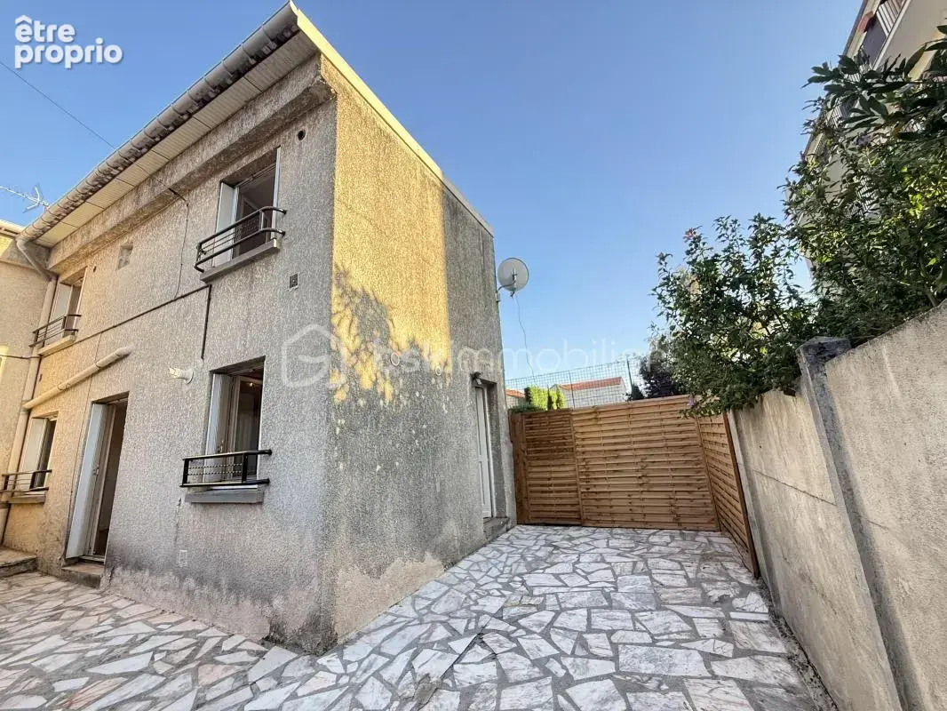 Maison à MONTREUIL