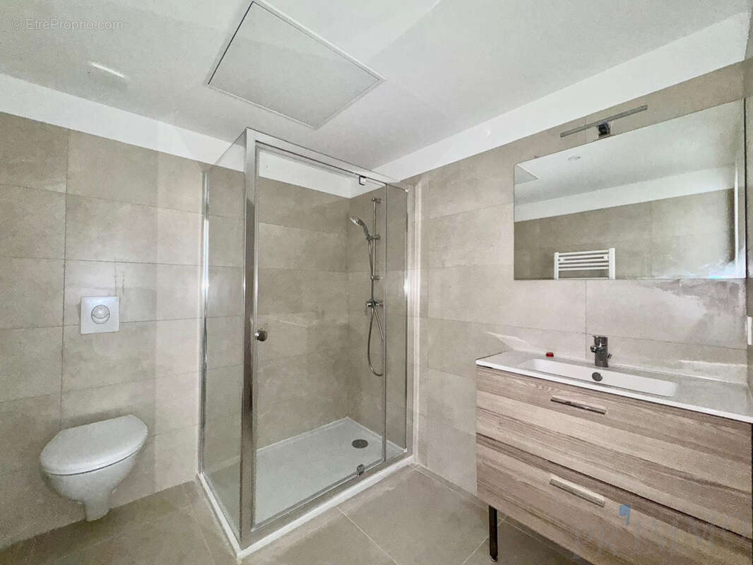 Appartement à PUGET-SUR-ARGENS